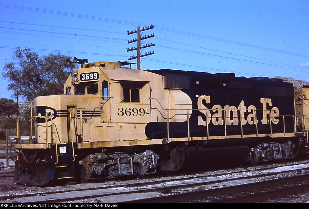 ATSF 3699